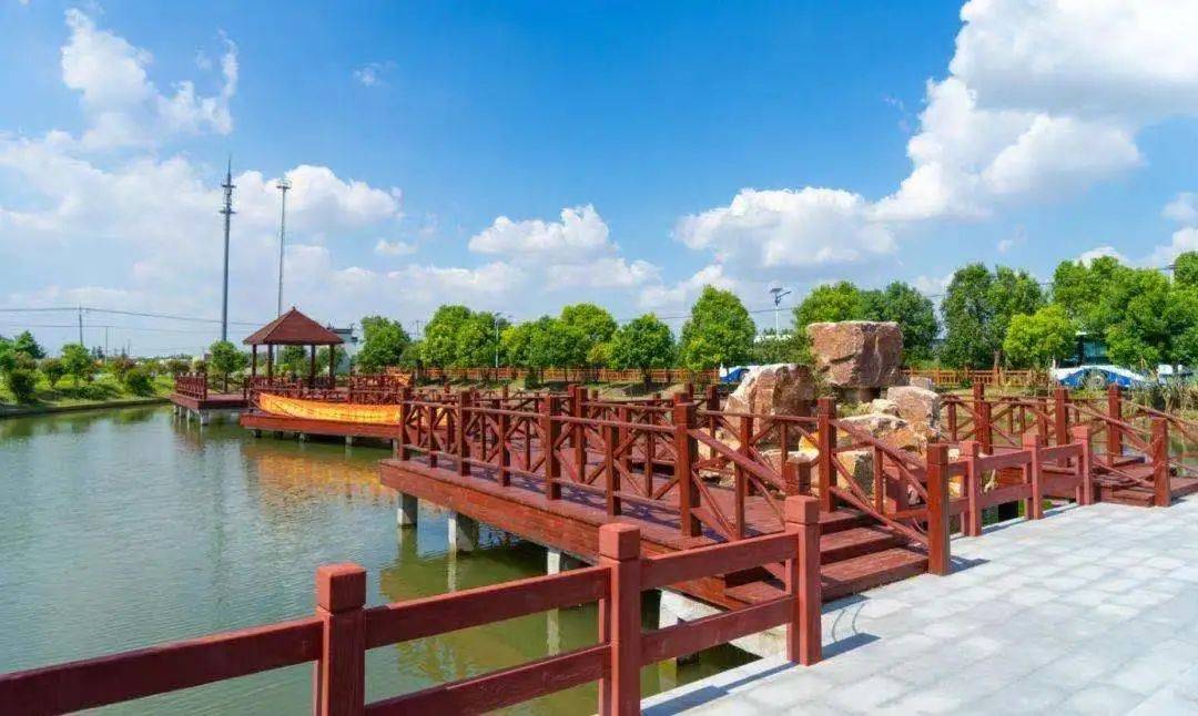 日解锁稻田打卡、农家尝鲜、亲子撒欢AG真人登录入口趣玩奉贤乡野!秋(图8) 日解锁稻田打卡、农家尝鲜、亲子撒欢AG真人登录入口趣玩奉贤乡野!秋(图8)